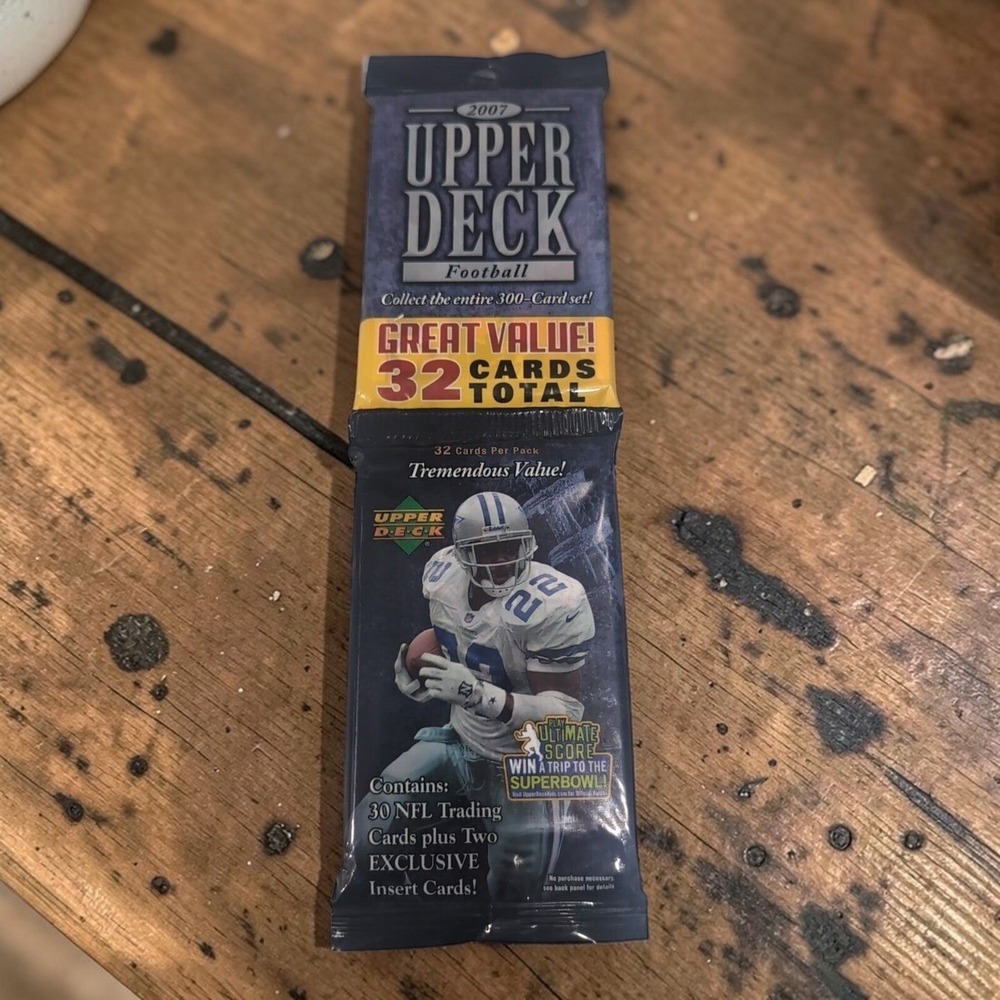 Upper Deck 2007 Football Cards, Sealed Value Pack, 32 Cards 2 Exclusive Inserts